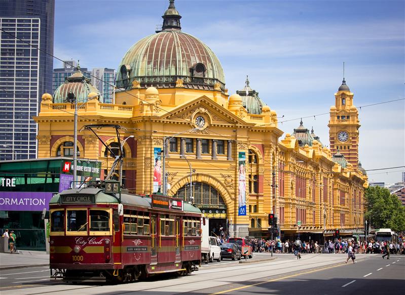 Sydney – Melbourne                                             